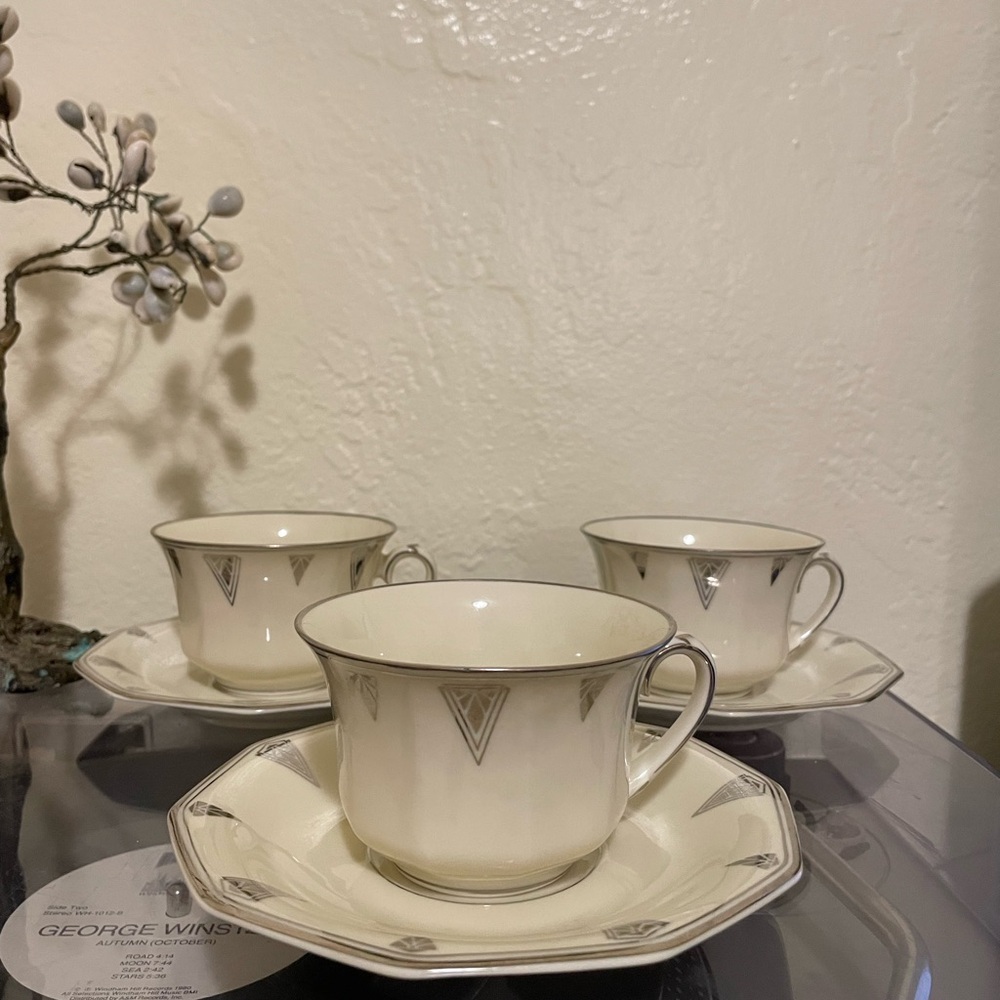 Community China Bavaria  Deauville Art Deco 3 Pairs Cup & Saucer Platinum Trim